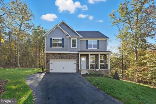 234 Glenmore Ln, KESWICK, VA, 22947-2218 | Card Image