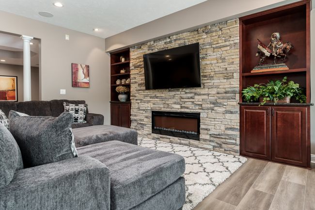 12428 Leighton Dr, House other with 4 bedrooms, 5 bathrooms and 3 parking in CALEDONIA IL | Image 56