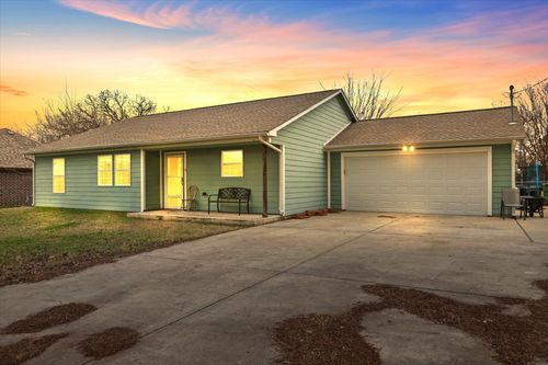 304 Boliver Ave, Lake Dallas, TX, 75065-2616 | Card Image