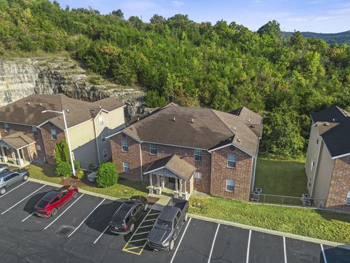 4-2962 Vineyards Pkwy, Branson, MO, 65616-4143 | Card Image