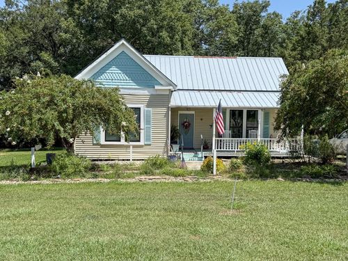 3457 Tamy Ln, Brenham, TX, 77833-7945 | Card Image