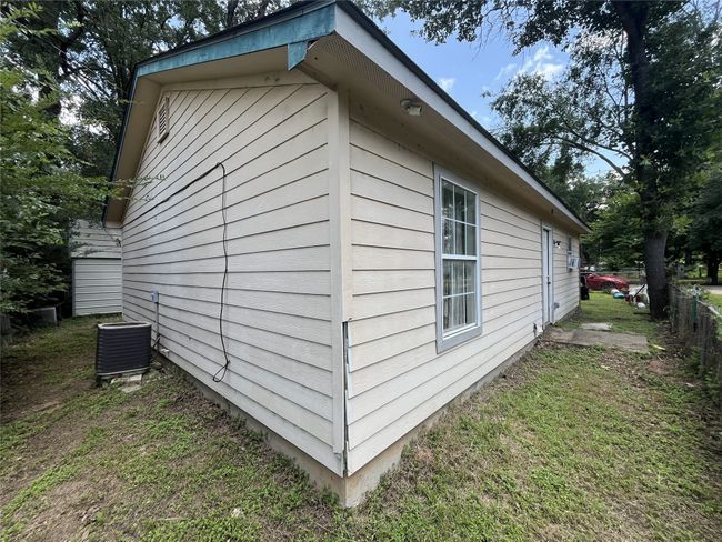 14186 Austin St, House other with 3 bedrooms, 1 bathrooms and null parking in Log Cabin TX | Image 7