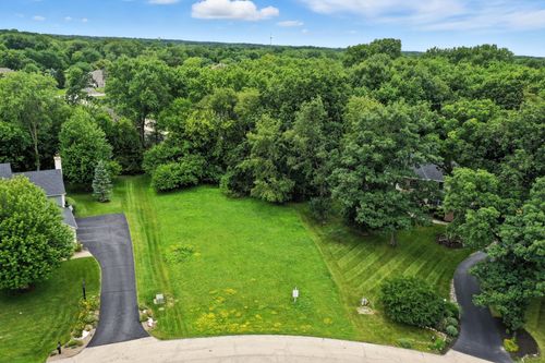 7225 Bannockburn Cir, Village Of Lakewood, IL, 60014-6808 | Card Image