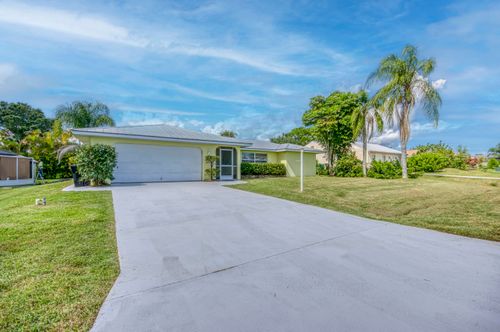 2074 Se Doverbrook St, Port St Lucie, FL, 34983-4698 | Card Image