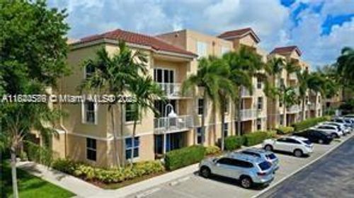 apt-201-609 E Sheridan St, Dania Beach, FL, 33004-4679 | Card Image