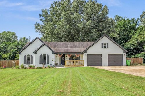 3225 Thorpe Dr, Mason, TN, 38049-7233 | Card Image