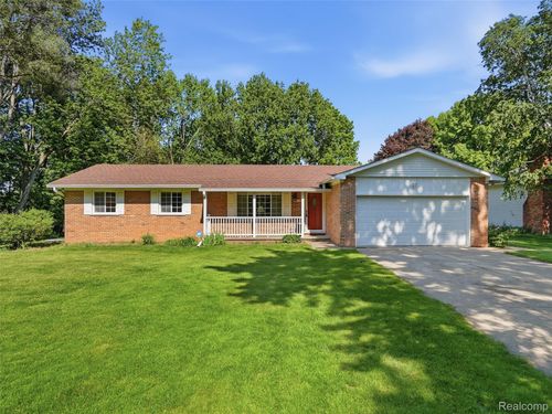 5059 Kidder Rd, Almont, MI, 48003-8783 | Card Image