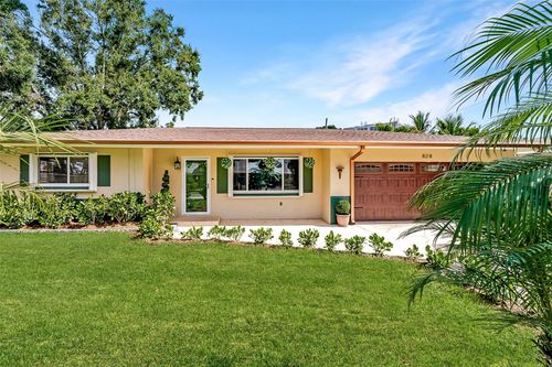 828 3rd Ave Sw, Largo, FL, 33770-3210 | Card Image