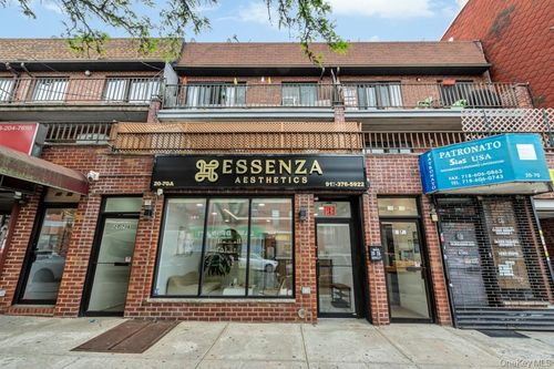 2070A Steinway St, Astoria, NY, 11105-1643 | Card Image