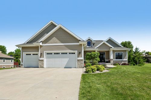 2113 Peaceful Valley Parkway, WAUNAKEE, WI, 53597 | Card Image
