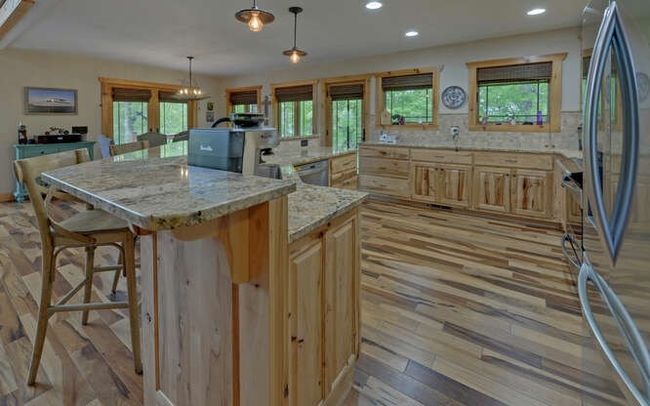 4760 Anderson Rd, Home with 4 bedrooms, 4 bathrooms and 2 parking in Hiawassee GA | Image 16