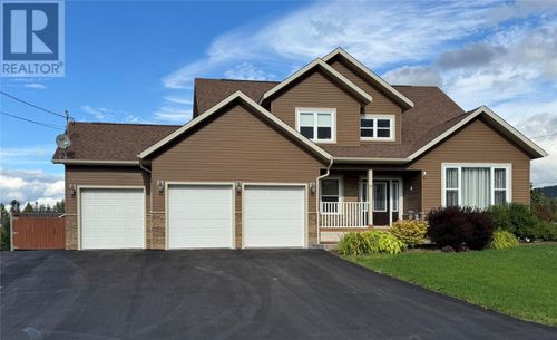 {{alt}} | Card Image