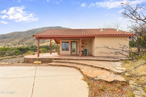 5778 E Mountain View Rd, Hereford, AZ, 85615-9582 | Card Image