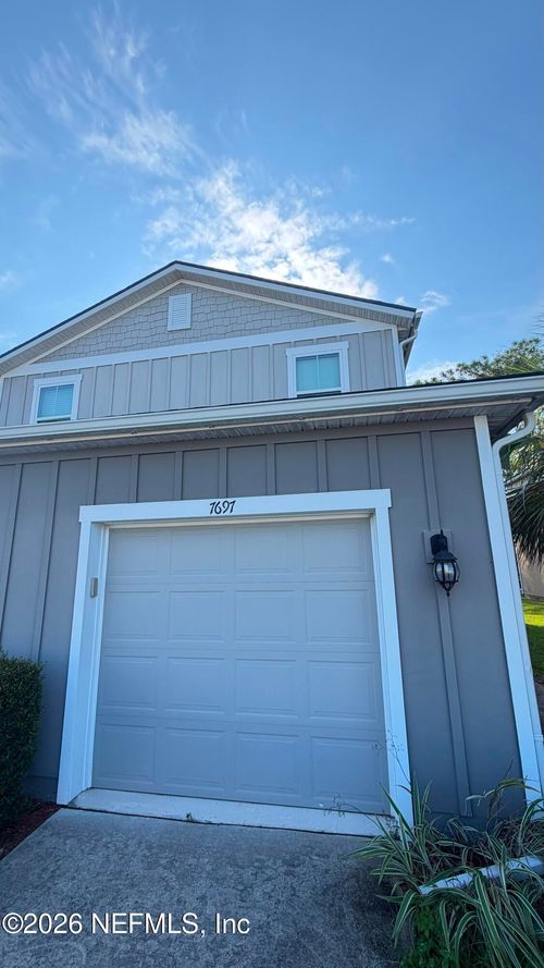 7697 Legacy Trl, Jacksonville, FL, 32256-0270 | Card Image