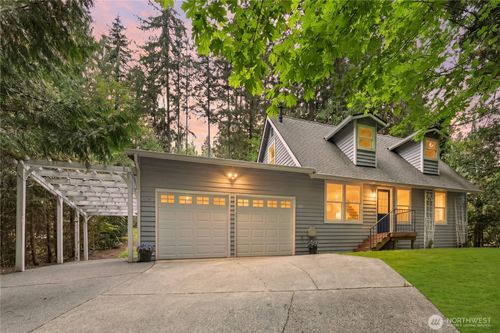 3211 W Ames Lake Drive Ne, Redmond, WA, 98053 | Card Image