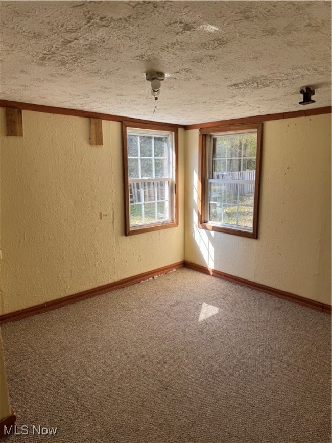 982 Fulls Frk, House other with 2 bedrooms, 1 bathrooms and null parking in Le Roy WV | Image 9