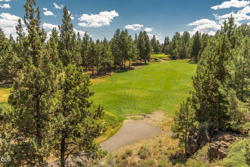 113 Nw Gander Ct, Bend, OR, 97703-7534 | Card Image