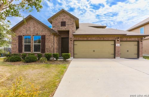 7046 Zuma Bch, Converse, TX, 78109-3705 | Card Image