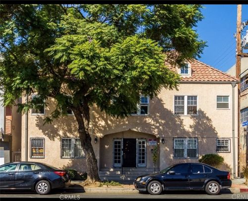 723 E 3rd St, Long Beach, CA, 90802-3338 | Card Image