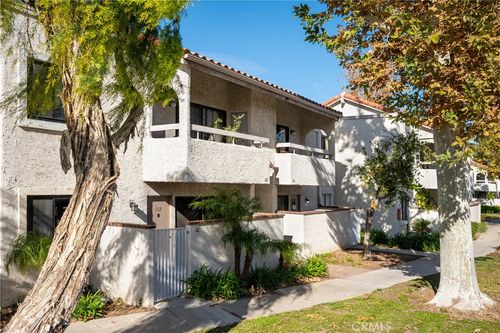 unit-211-25003 Peachland Ave, Newhall, CA, 91321-2525 | Card Image