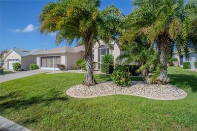 5429 Sea Leopard Street, House other with 3 bedrooms, 2 bathrooms and null parking in Tavares FL | Image 3