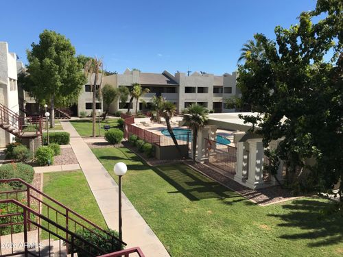 225-3301 E Earll Dr, Phoenix, AZ, 85018-8401 | Card Image