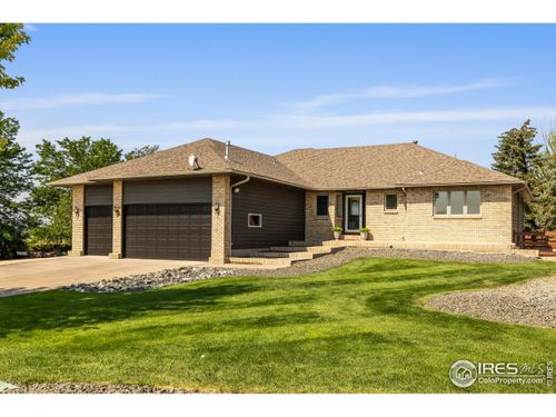 8633 Golden Fields Ln, Loveland, CO, 80538-8947 | Card Image
