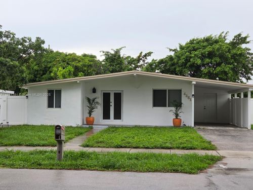 4351 Ne 18th Ave, Pompano Beach, FL, 33064-5973 | Card Image