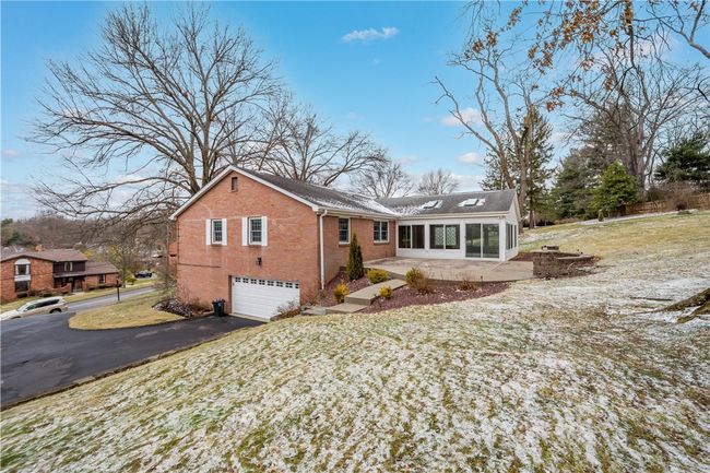 2671 Thorntree Dr, House other with 4 bedrooms, 3 bathrooms and 2 parking in Upper St. Clair PA | Image 40