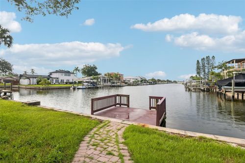 4008 Dana Shores Dr, TAMPA, FL, 33634-7409 | Card Image