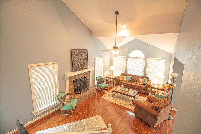 330 Holiday Ln, House other with 3 bedrooms, 2 bathrooms and 4 parking in Coldspring TX | Image 8