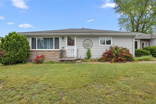6 Angell St, Woonsocket, RI, 02895-6402 | Card Image