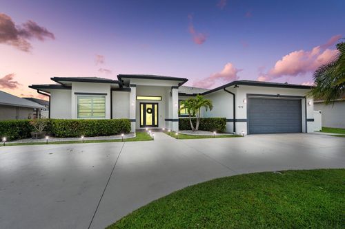 979 Sw Mcdevitt Ave, Port St. Lucie, FL, 34953-3638 | Card Image