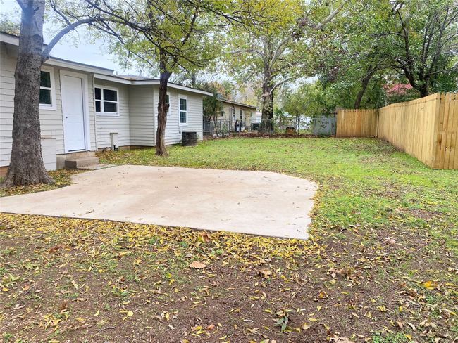 1410 Vine Street, House other with 3 bedrooms, 2 bathrooms and null parking in Bridgeport TX | Image 32