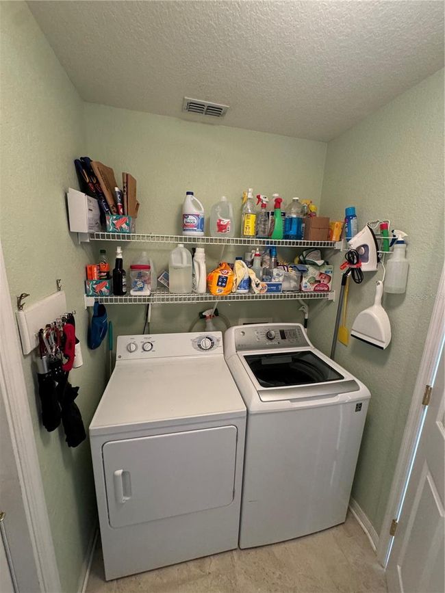 8181 Bristol Bay Ave, House other with 3 bedrooms, 2 bathrooms and null parking in LAKELAND FL | Image 43