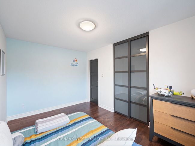 8 - 1564 Kerns Rd, Condo with 4 bedrooms, 2 bathrooms and 2 parking in Burlington ON | Image 31