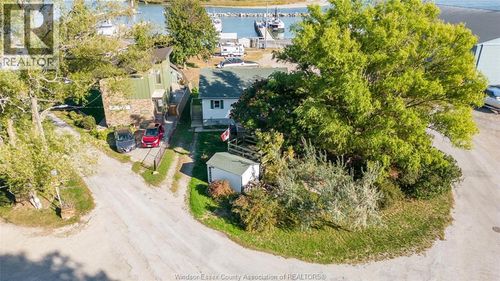 1520 Kerr Ave, Erieau, ON, N0P1A0 | Card Image