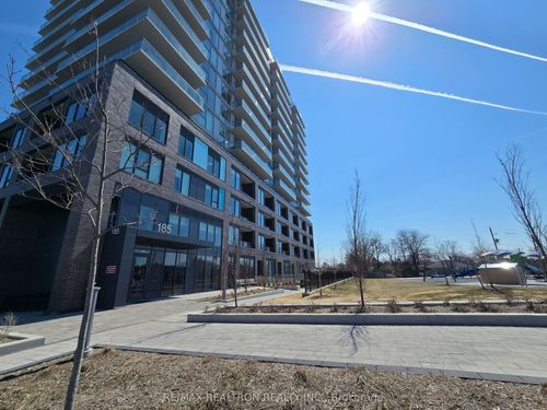 301-185 Deerfield Rd, Newmarket, ON, L3Y0G7 | Card Image