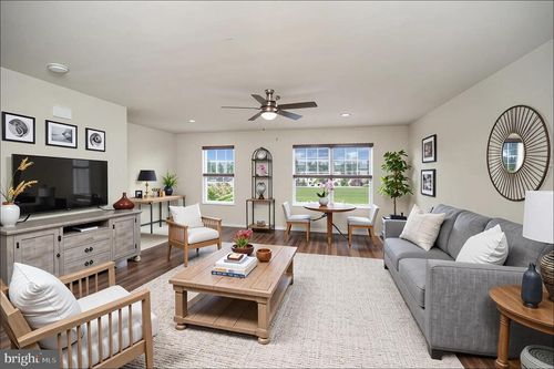 18323 Congressional Cir, Ruther Glen, VA, 22546-2957 | Card Image