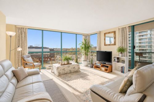 804-8831 Lansdowne Rd, Richmond, BC, V6X3T5 | Card Image