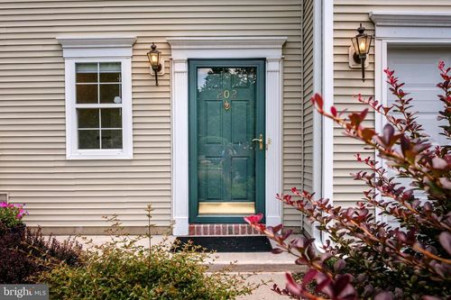 202 Park Knl, Princeton, NJ, 08540-9016 | Card Image