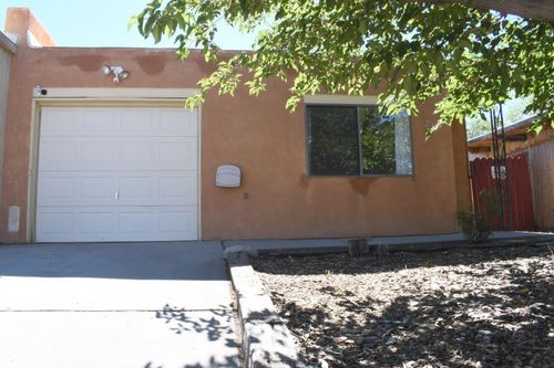 232 Zena Lona St Ne, Albuquerque, NM, 87123-3024 | Card Image