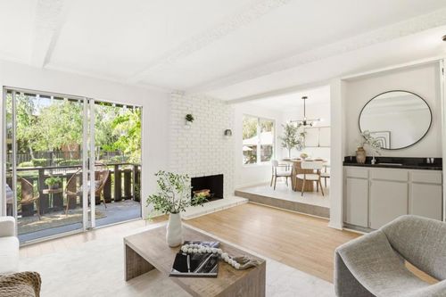 3b-100 E Middlefield Road, Mountain View, CA, 94043 | Card Image