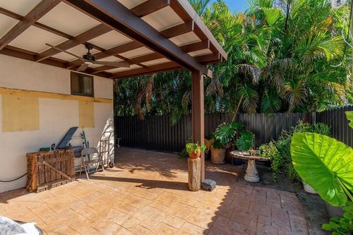 5008 Parker Ave, West Palm Beach, FL, 33405-3108 | Card Image