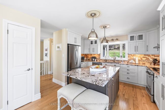 130 Ivy Lea Rd, House other with 3 bedrooms, 3 bathrooms and 6 parking in Lansdowne ON | Image 23