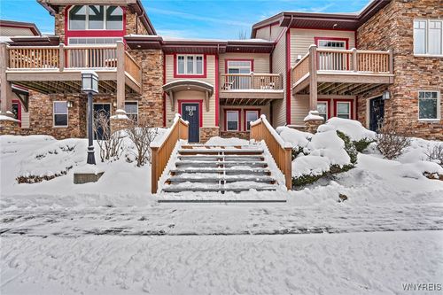 8 Mountain View Dr, Ellicottville, NY, 14731 | Card Image