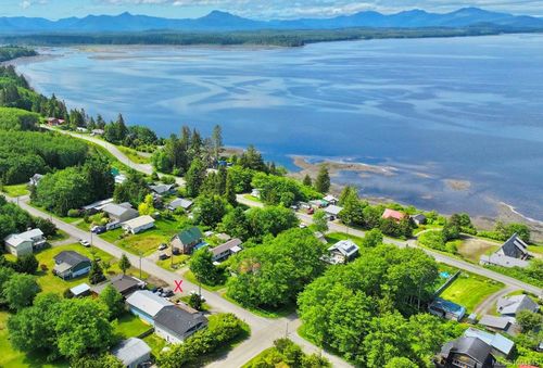 33 Yakoun St, See Remarks, BC, V0T1R0 | Card Image