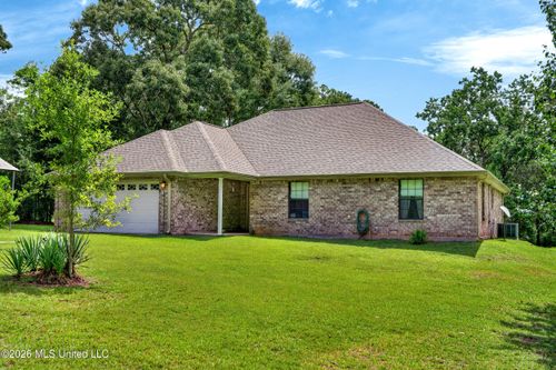 23 Hubert Spiers Road, Carriere, MS, 39426 | Card Image