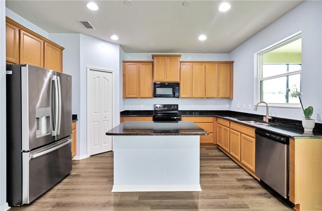 100 Elena Dr, House other with 4 bedrooms, 2 bathrooms and null parking in Sebastian FL | Image 7