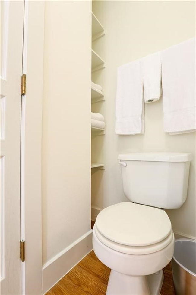 APT-151 - 711 W 32 Nd St, Condo with 2 bedrooms, 2 bathrooms and 2 parking in Austin TX | Image 18